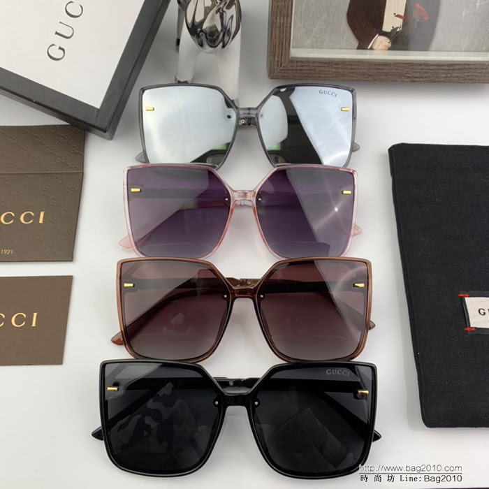 GUCCI古馳 2019新款 網紅同款 寶麗來樹脂偏光鏡片 女款太陽鏡 時尚百搭 2958  lly1655